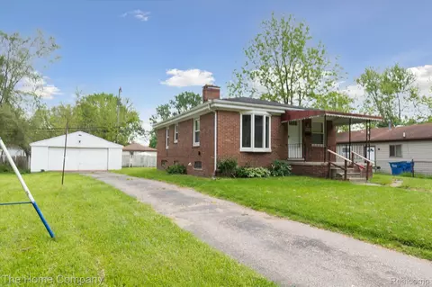 2332 Capitol Ave, Warren, MI 48091