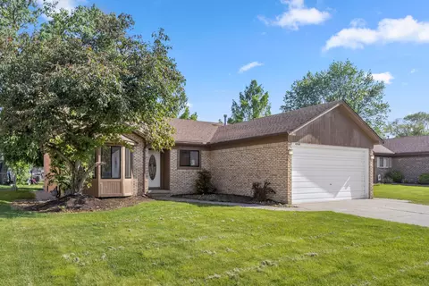42636 Colling Dr, Canton, MI 48188