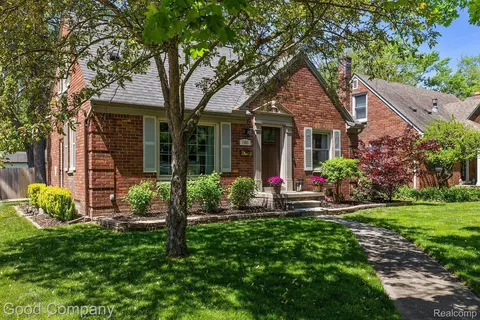 1503 N Pleasant St, Royal Oak, MI 48067