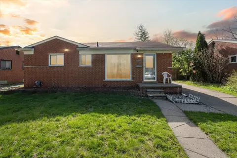 21029 Le Fever Ave, Warren, MI 48091
