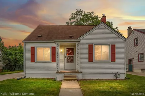 1377 Lincoln Ave, Lincoln Park, MI 48146