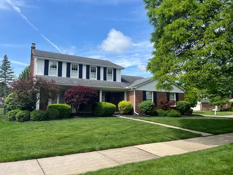 8159 Elmhurst St, Canton, MI 48187