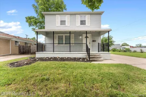 14813 Mulberry St, Southgate, MI 48195