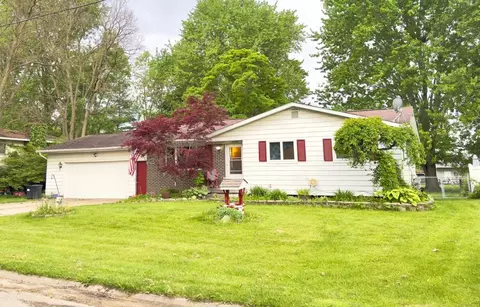 4376 Wheatland Dr, Flint, MI 48473