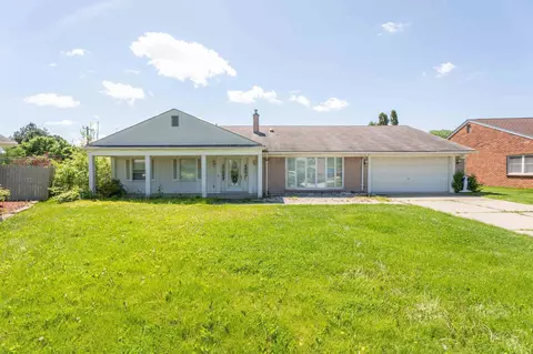4604 Torrington Dr, Sterling Heights, MI 48310