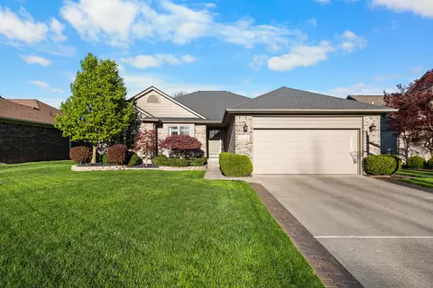 51406 Blue Spruce Dr, Macomb, MI 48042