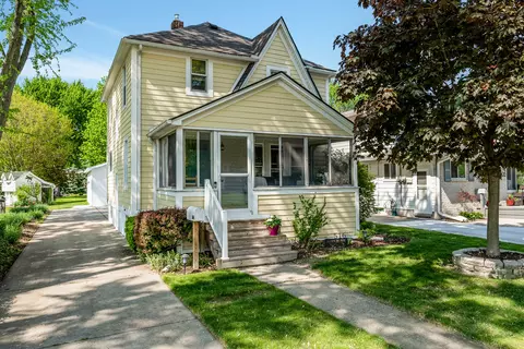 516 John M Ave, Clawson, MI 48017