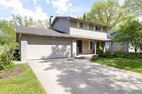 2442 Oliver Rd, Royal Oak, MI 48073
