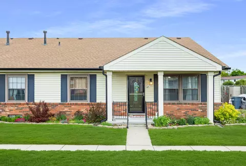 24541 Woodbridge Rd, Warren, MI 48091