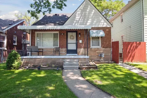 26 W Auburn St, Ecorse, MI 48229