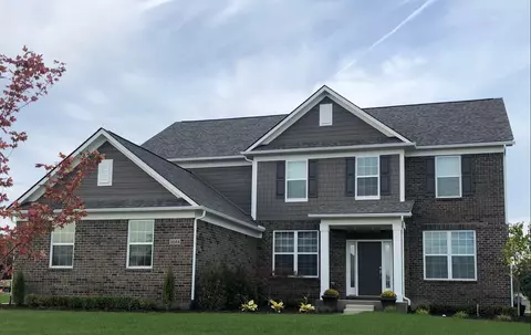 23045 Jens Dr, South Lyon, MI 48178