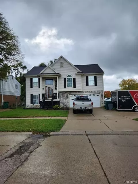 6300 2nd St, Romulus, MI 48174 photo 1