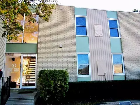 33249 Fargo St, Livonia, MI 48152