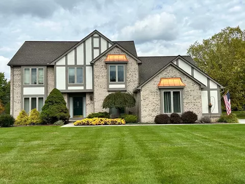 4375 Stonewood Crt Ct, Oakland, MI 48306