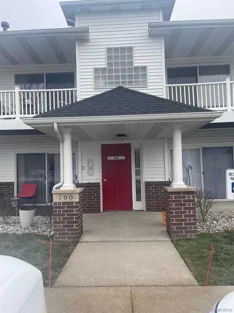112 Carom Cir, Mason, MI 48854