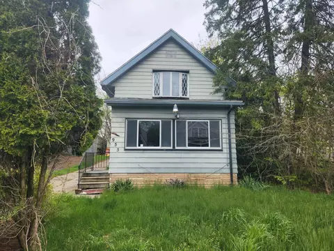 955 Perry St, Flint, MI 48504 photo 1