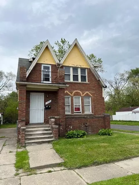 15700 Pinehurst, Detroit, MI 48238