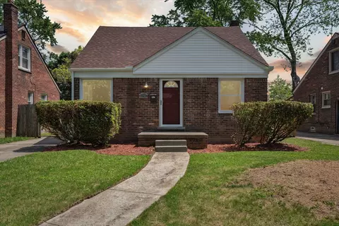 17630 Lenore Ave, Detroit, MI 48219