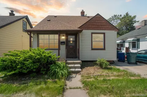 1423 Cicotte Ave, Lincoln Park, MI 48146