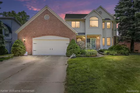 6621 Old Haggerty Rd, Canton, MI 48187