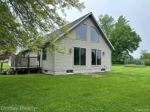 2131 Bristol Rd, Imlay, MI 48444