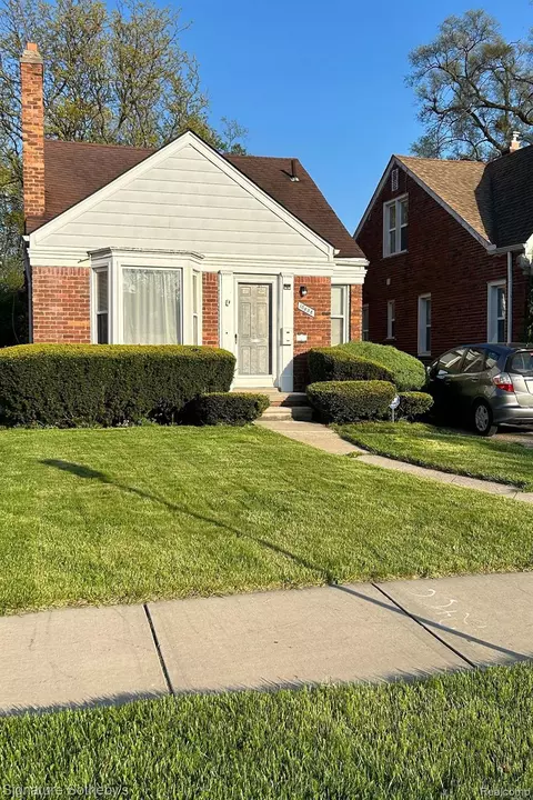 10638 Balfour Rd, Detroit, MI 48224