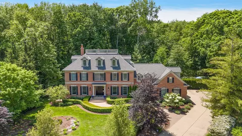 48085 Ravello, Northville, MI 48167