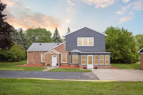 27950 Greening St, Farmington Hills, MI 48334