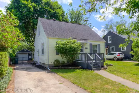 1305 Albany St, Ferndale, MI 48220
