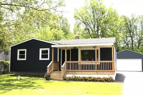 1128 E Schumacher St, Burton, MI 48529