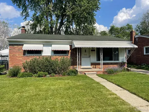28648 Hales St, Madison Heights, MI 48071