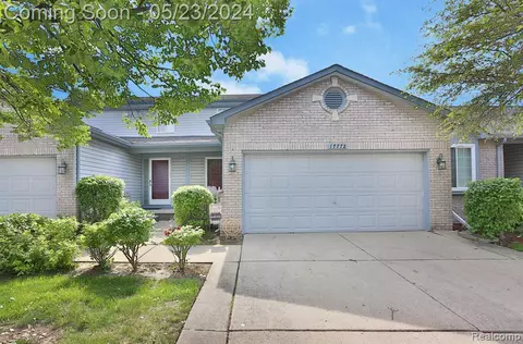 17772 Feather Ln, Brownstown, MI 48193 photo 1