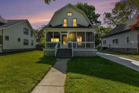 145 Washington St, Mount Clemens, MI 48043
