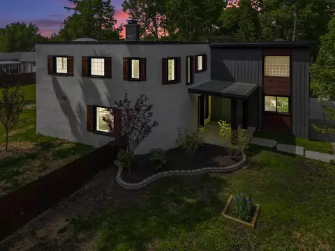 27306 Meadowbrook Rd, Redford, MI 48239