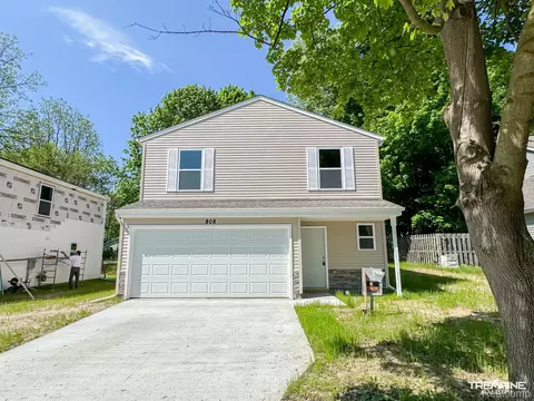 808 Partridge, Holly, MI 48442