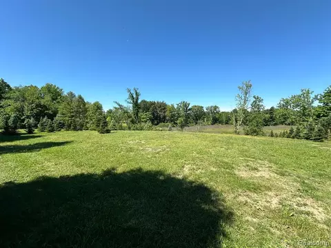 05 Prince Edward, Howell, MI 48843