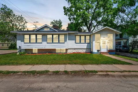 304 Emmet St, Ypsilanti, MI 48197