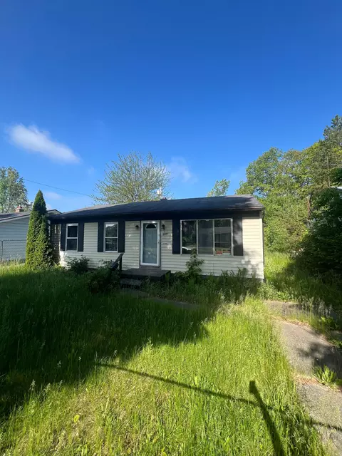 6807 Fleetwood Dr, Flint, MI 48504