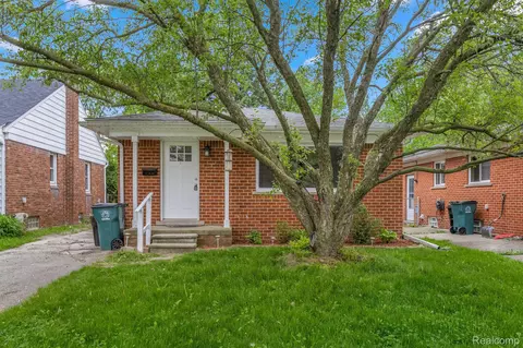 458 University St, Ferndale, MI 48220
