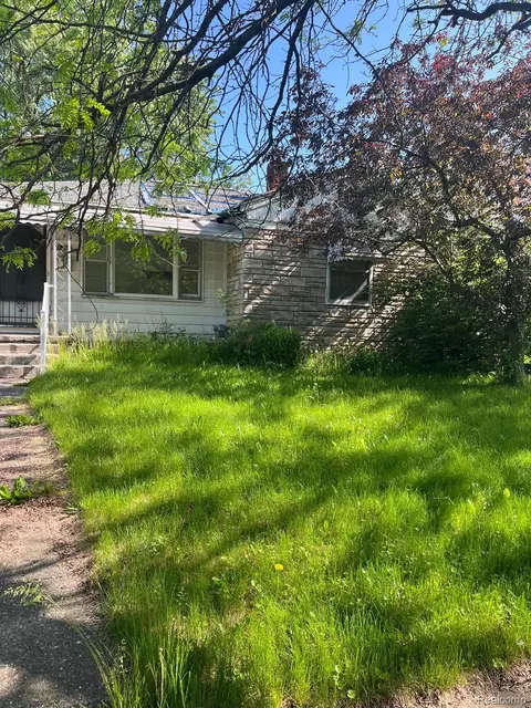 1406 W Mcclellan St, Flint, MI 48504