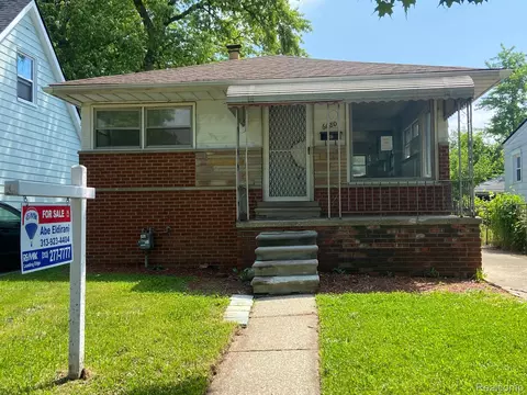 6080 Plainview Ave, Detroit, MI 48228
