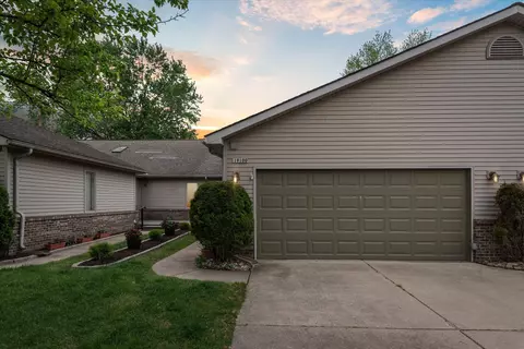 19100 Otto Crt Ct, Huron, MI 48164