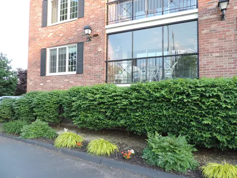 3439 Benjamin Ave #126, Royal Oak, MI 48073