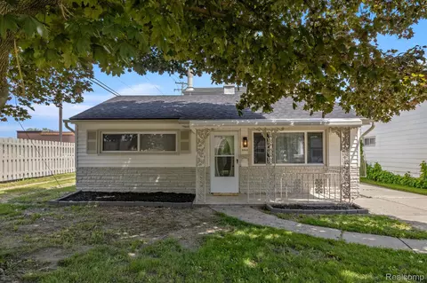 5843 William St, Taylor, MI 48180