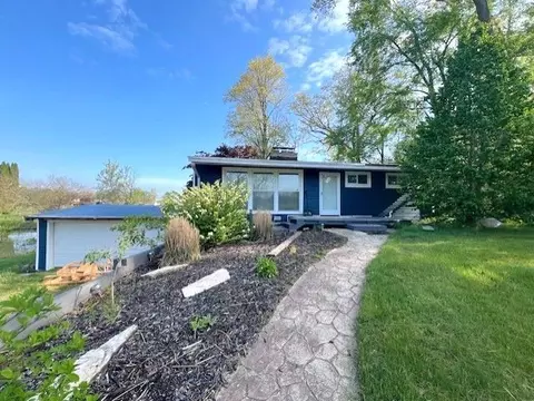 2444 W Kimmel Rd, Summit, MI 49201