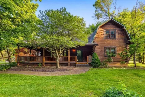 22750 33 Mile Rd, Armada, MI 48005