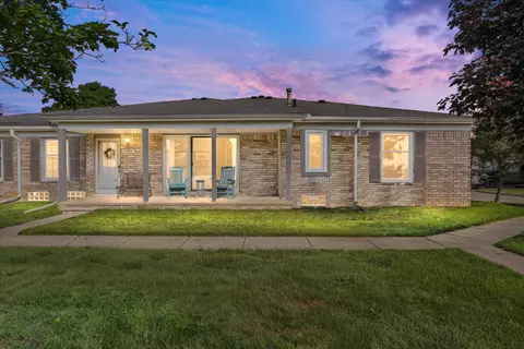 14560 Smoke Tree Crt Ct, Shelby Township, MI 48315