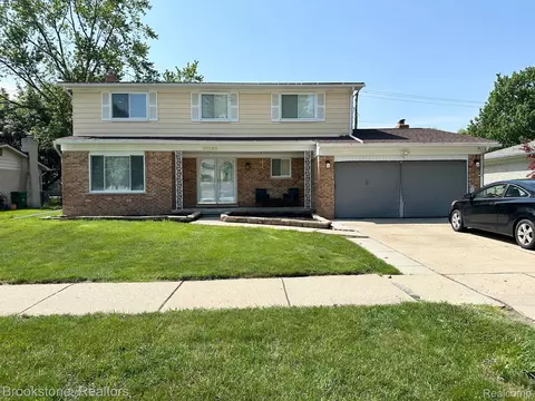 16240 Terra Bella St, Clinton Township, MI 48038