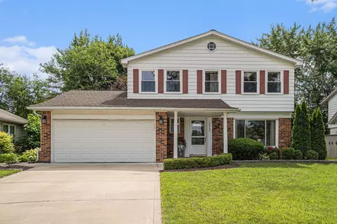 24700 Highlands Dr, Novi, MI 48375