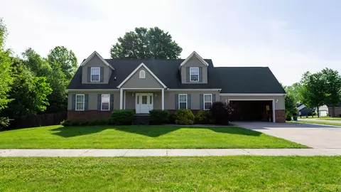 2988 W Bob White Dr, Kimball, MI 48074